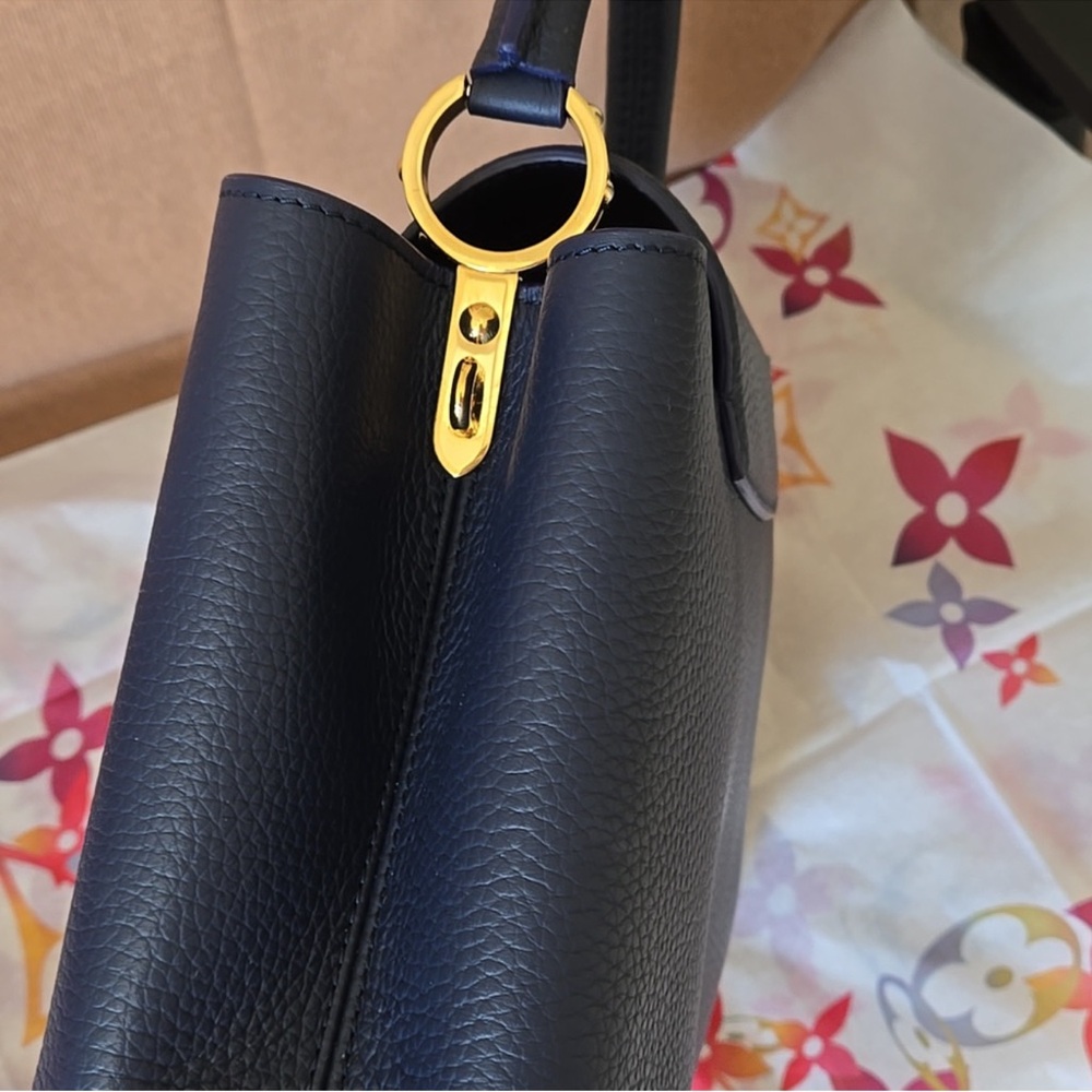 LOUIS VUITTON *NWT* Capucines MM Navy Taurillon Leather Mother of Pearl - Picture 7 of 12